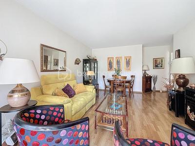 Appartement - 69 m² - 3 pièces