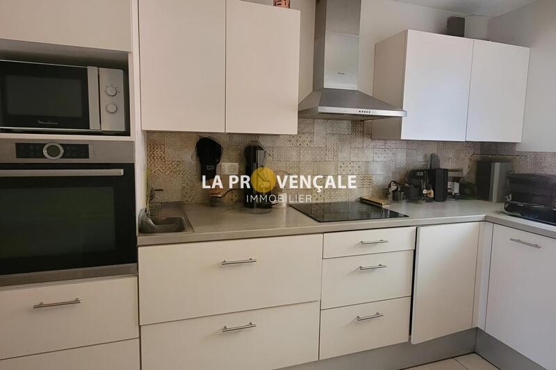 Appartement - 83 m² - 5 pièces