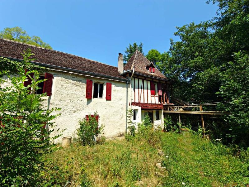 Moulin - 125 m² - 5 pièces