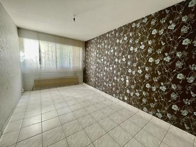 Appartement - 96 m² - 3 pièces