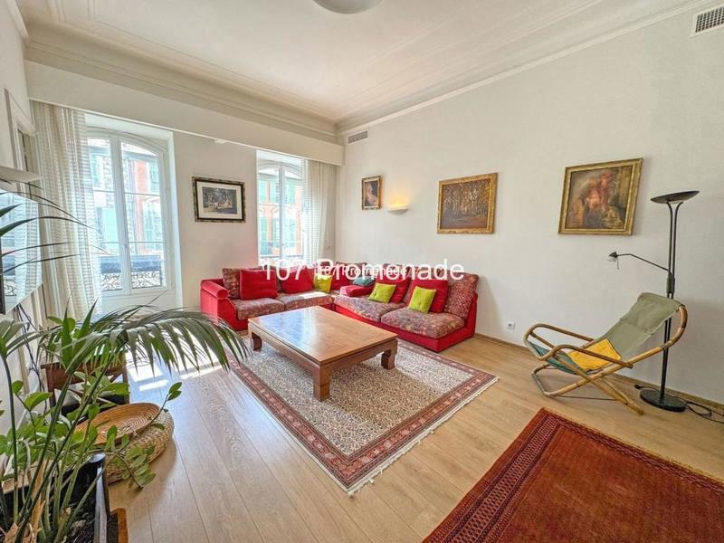 Appartement - 149 m² - 6 pièces