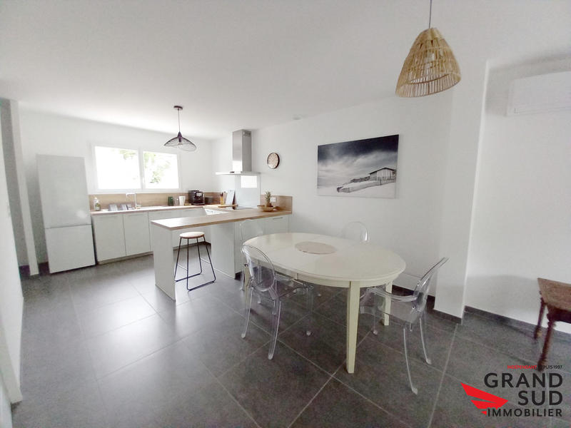 Maison - 110 m² - 5 pièces