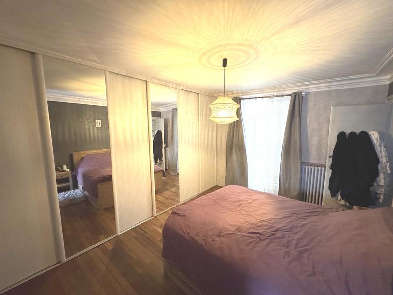 Maison ancienne - 378 m² - 9 pièces