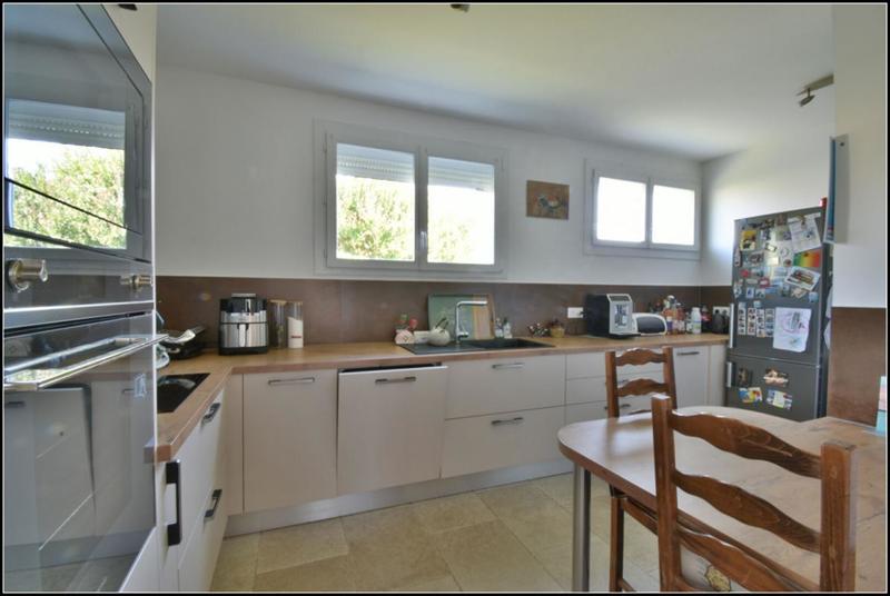 Maison - 97 m² - 4 pièces