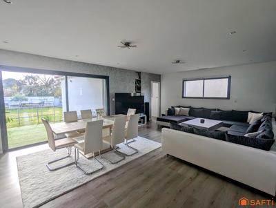 Maison - 168 m² - 6 pièces