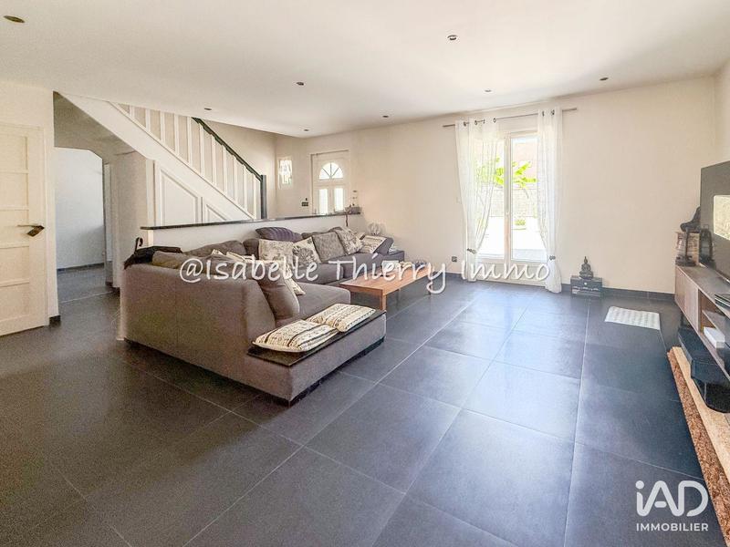 Maison - 146 m² - 5 pièces