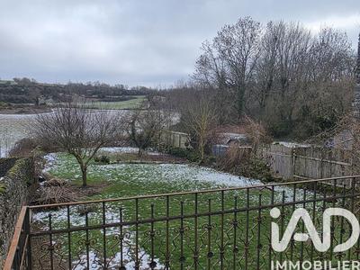 Maison de village - 87 m² - 4 pièces