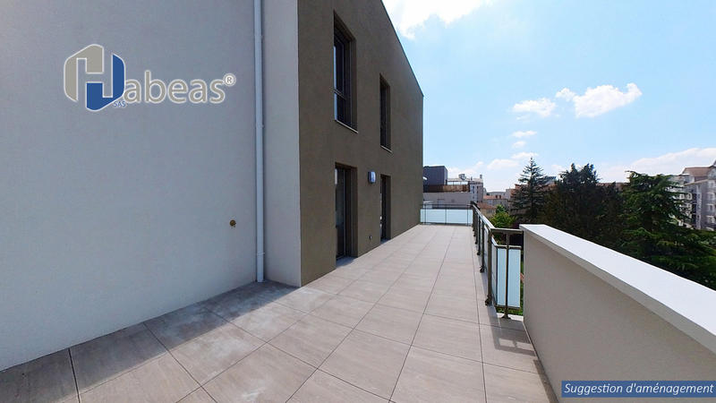 Appartement - 89 m² - 4 pièces