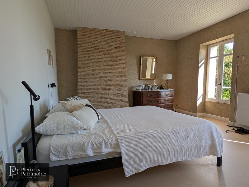 Propriété - 362 m² - 11 pièces