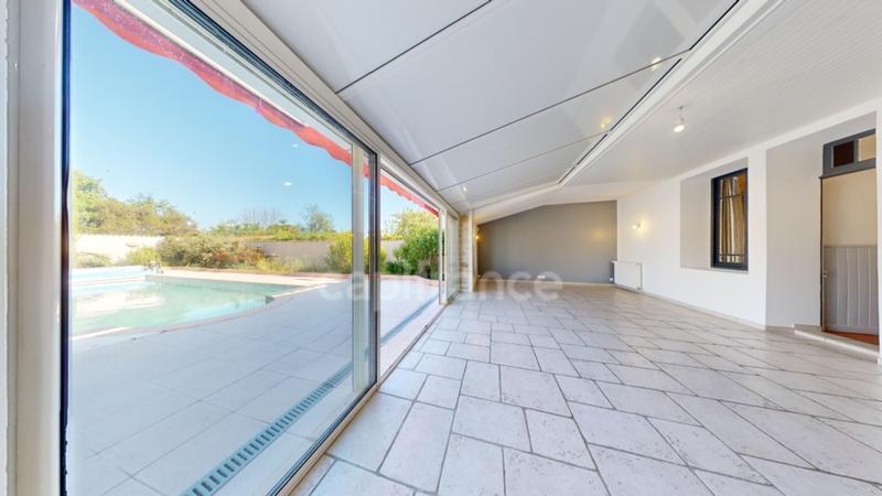 Maison - 179 m² - 7 pièces