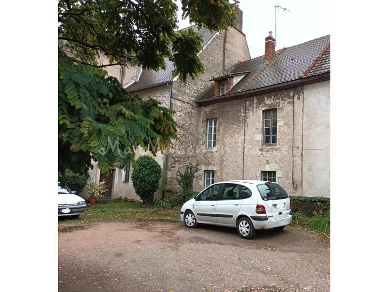 Immeuble - 104 m² - 4 pièces