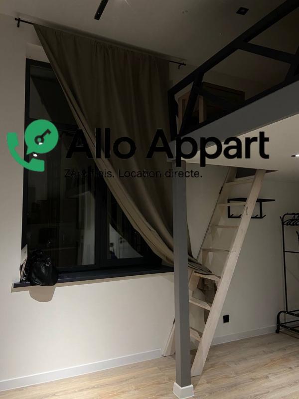 Studio - 25 m² - 1 pièce