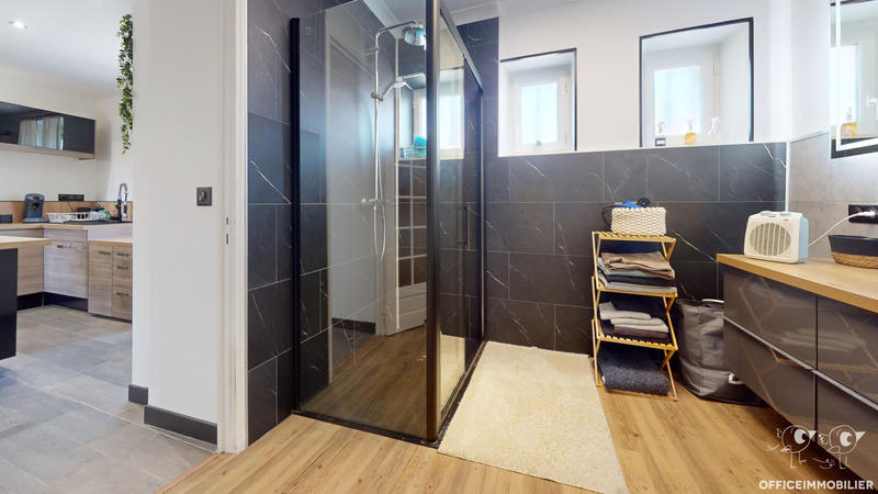 Appartement - 67 m² - 2 pièces