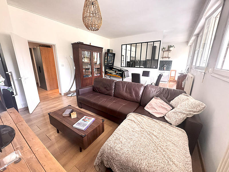 Appartement - 94 m² - 3 pièces