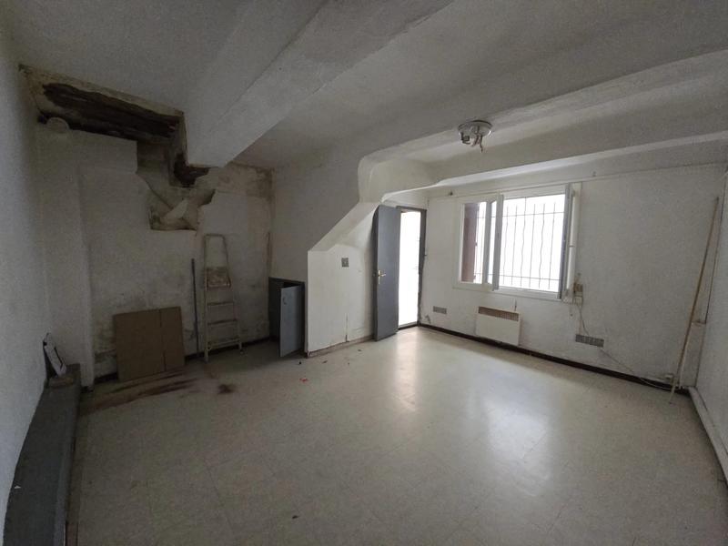 Immeuble - 69 m² - 3 pièces