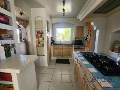 Maison - 111 m² - 5 pièces