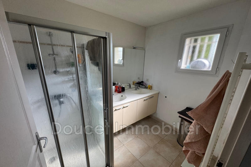 Villa - 80 m² - 3 pièces