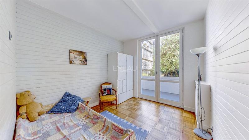 Appartement - 120 m² - 5 pièces