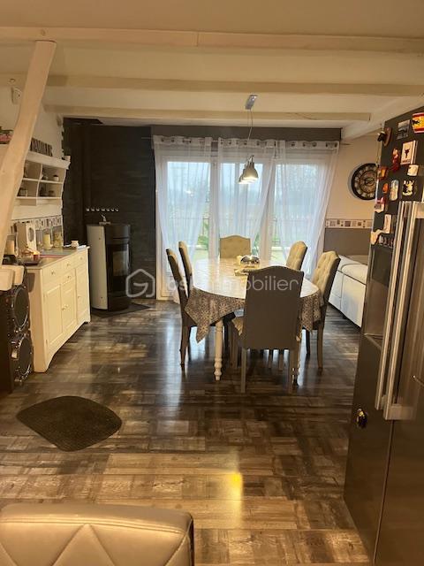 Pavillon - 132 m² - 7 pièces