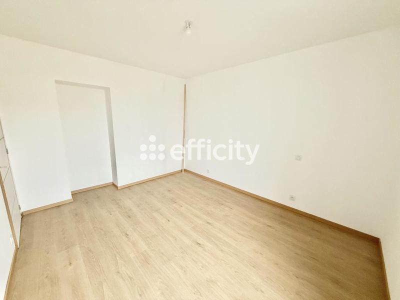 Maison - 115 m² - 4 pièces