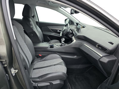 Peugeot 3008 - 1.5 Blue-HDi 130 Cv Allure Business