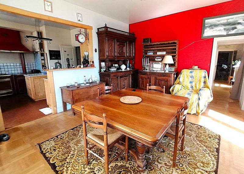 Maison de maîtres - 390 m² - 13 pièces