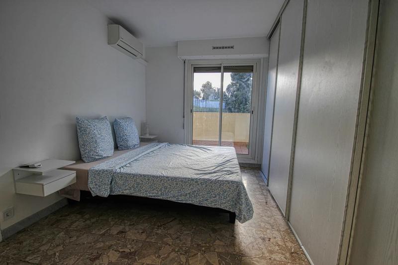 Appartement - 93 m² - 4 pièces