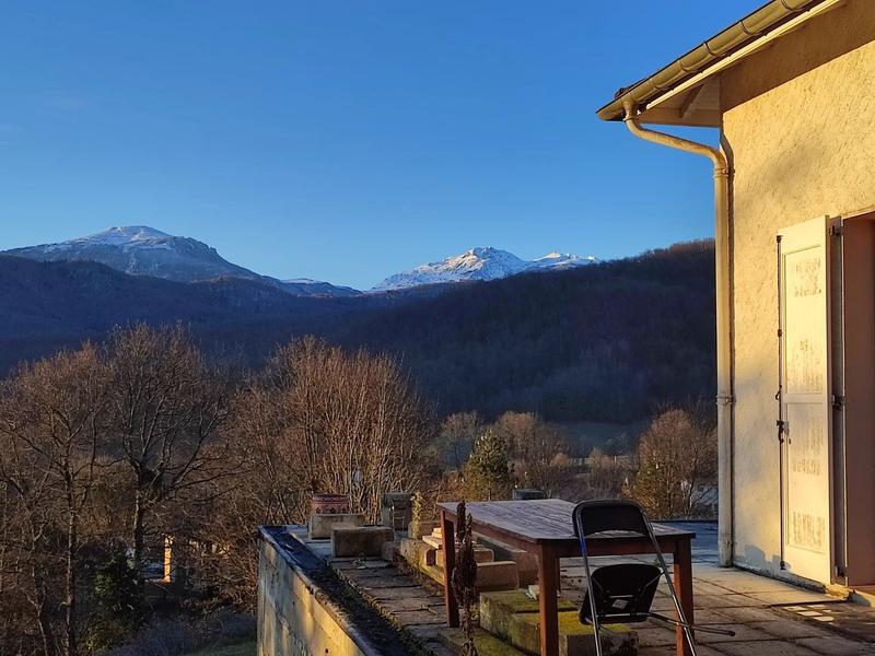 Maison - 400 m² - 13 pièces