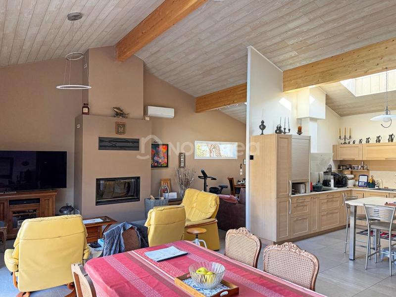 Maison - 143 m² - 4 pièces