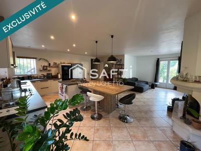 Maison - 126 m² - 5 pièces