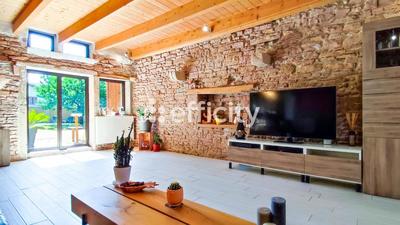 Maison - 157 m² - 6 pièces