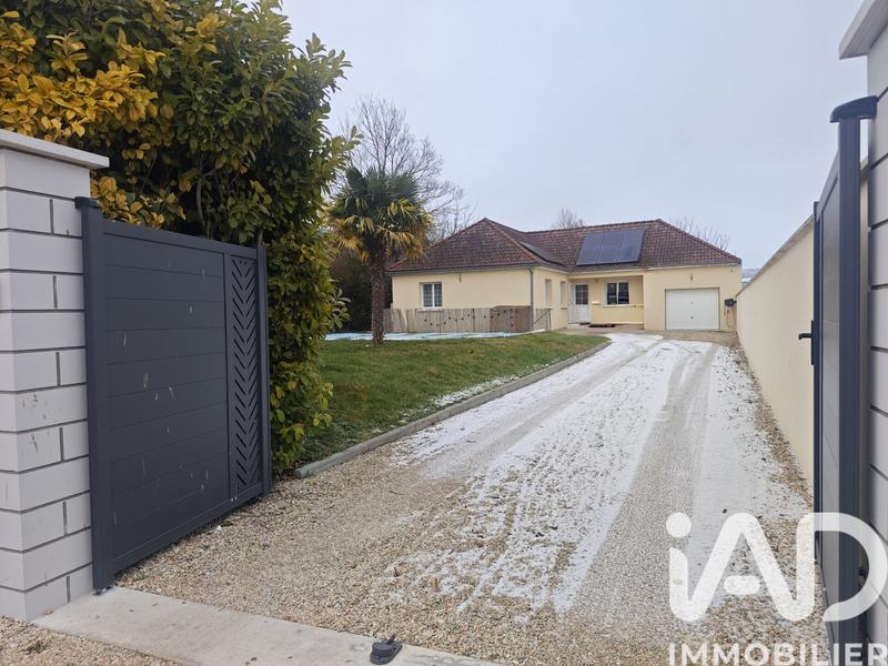 Maison - 95 m² - 4 pièces