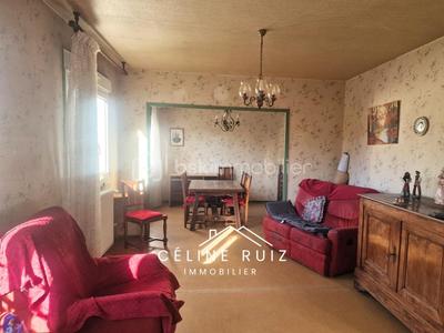 Maison - 93 m² - 5 pièces