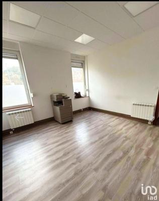 Local commercial - 444 m²