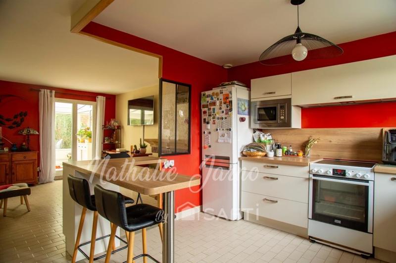 Maison - 91 m² - 5 pièces