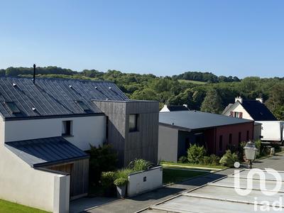 Maison - 190 m² - 8 pièces