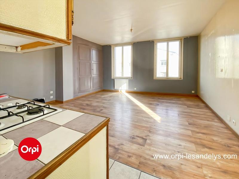 Immeuble - 115 m² - 8 pièces