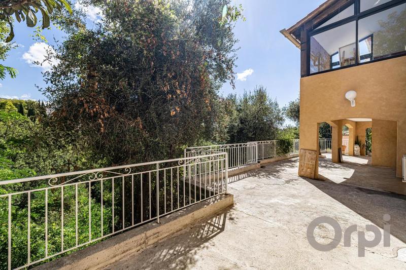 Villa - 125 m² - 5 pièces