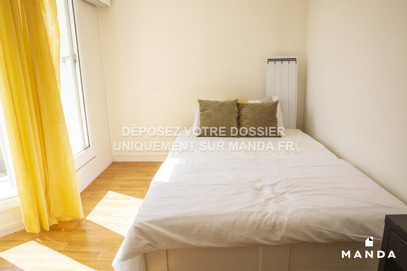 Chambre - 11 m² - 5 pièces