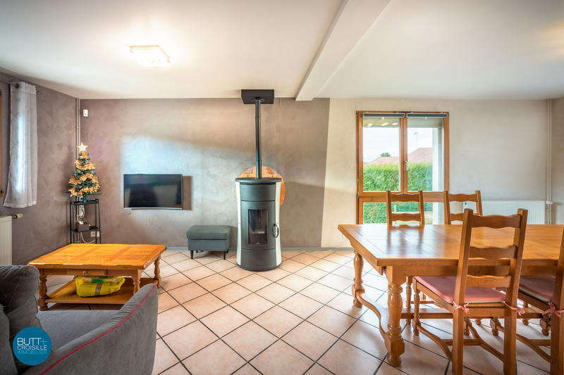 Maison - 135 m² - 6 pièces