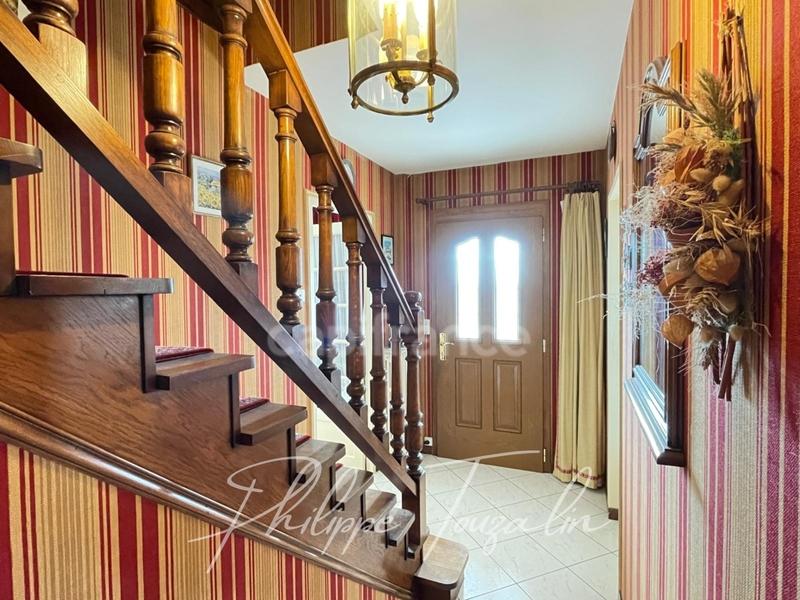 Maison - 152 m² - 8 pièces