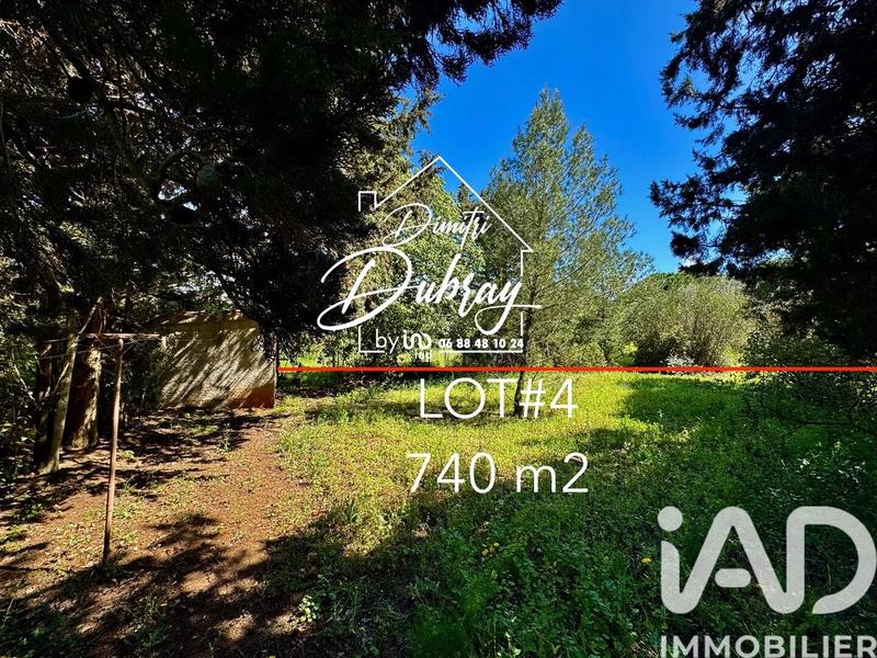 Terrain - 740 m²