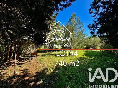 Terrain - 740 m²