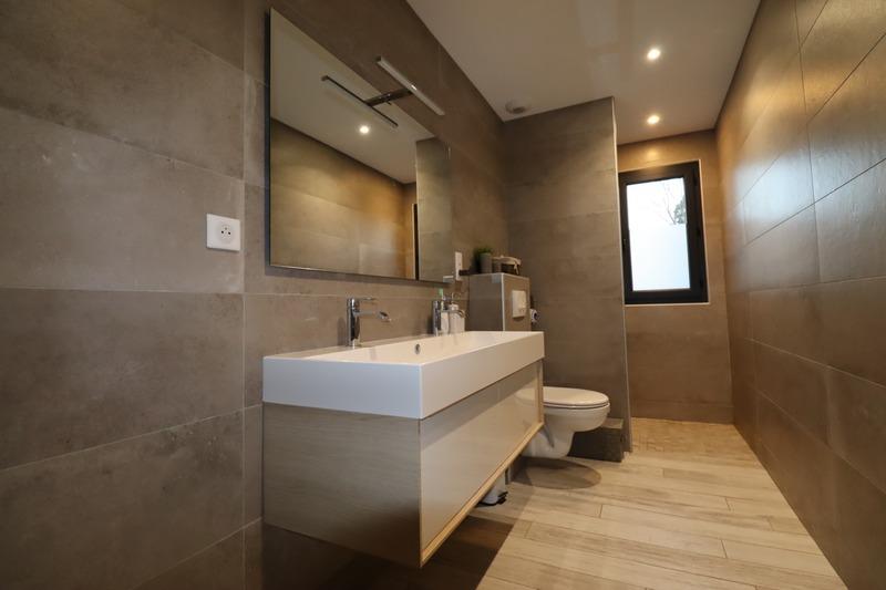 Maison - 157 m² - 4 pièces