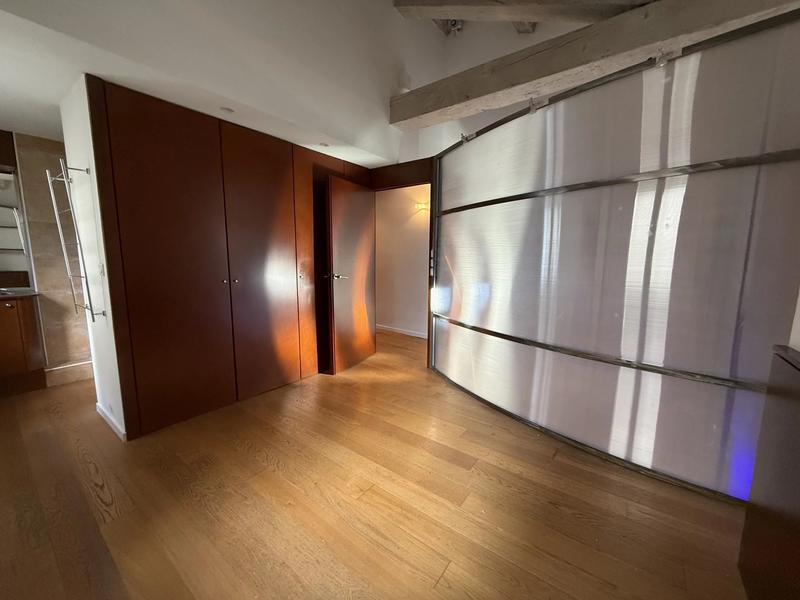 Appartement - 152 m² - 4 pièces