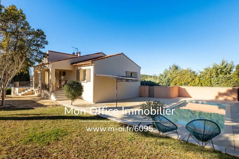 Villa - 160 m² - 5 pièces