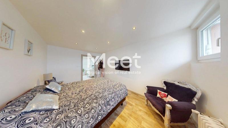 Maison - 175 m² - 7 pièces