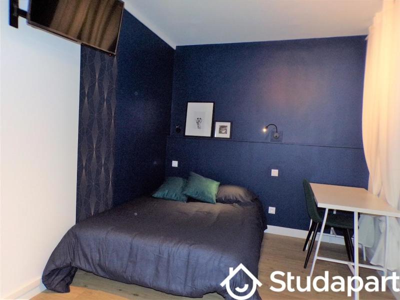 Chambre - 12 m² - 1 pièce