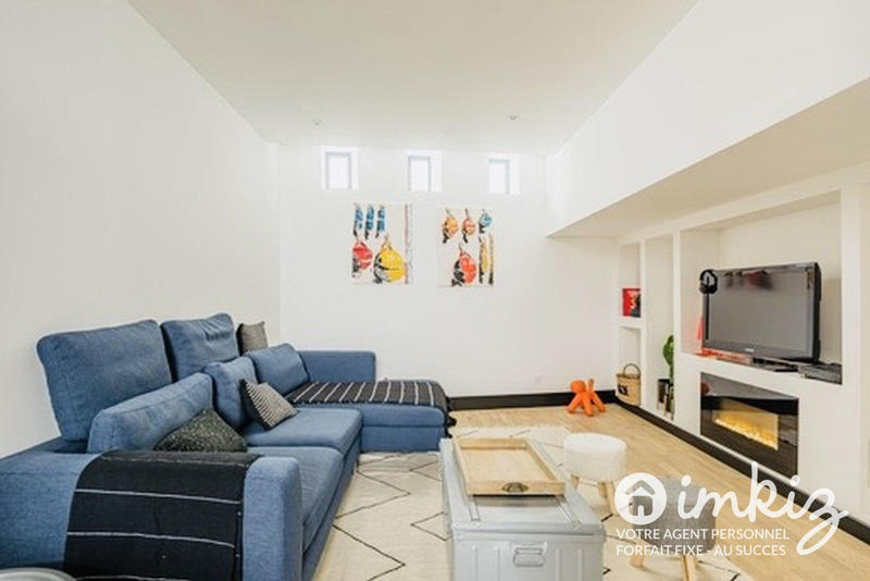 Maison - 177 m² - 7 pièces