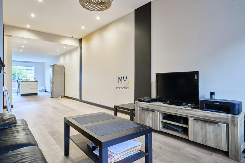 Maison - 84 m² - 3 pièces